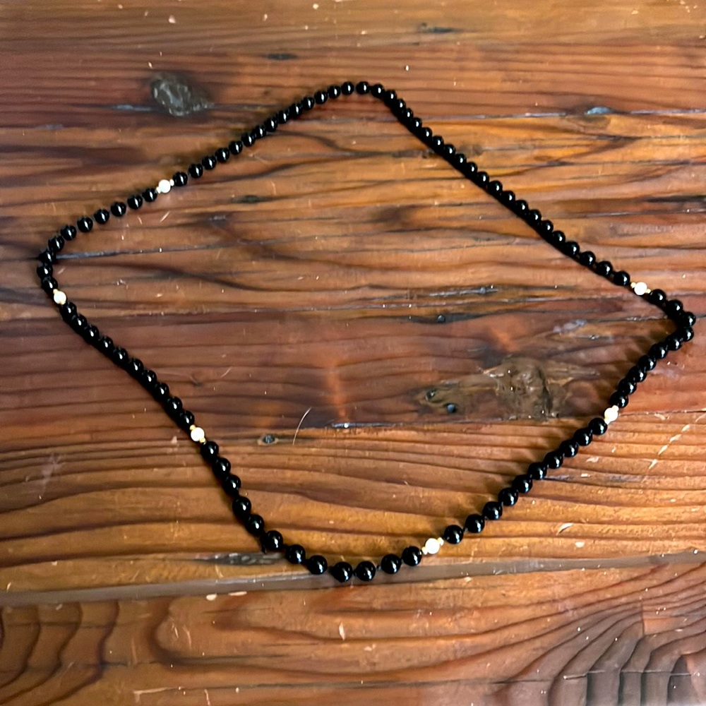 STUNNING SOLID 14K GOLD BEAD PEARL & BLACK ONYX BEAD NECKLACE 35 inches